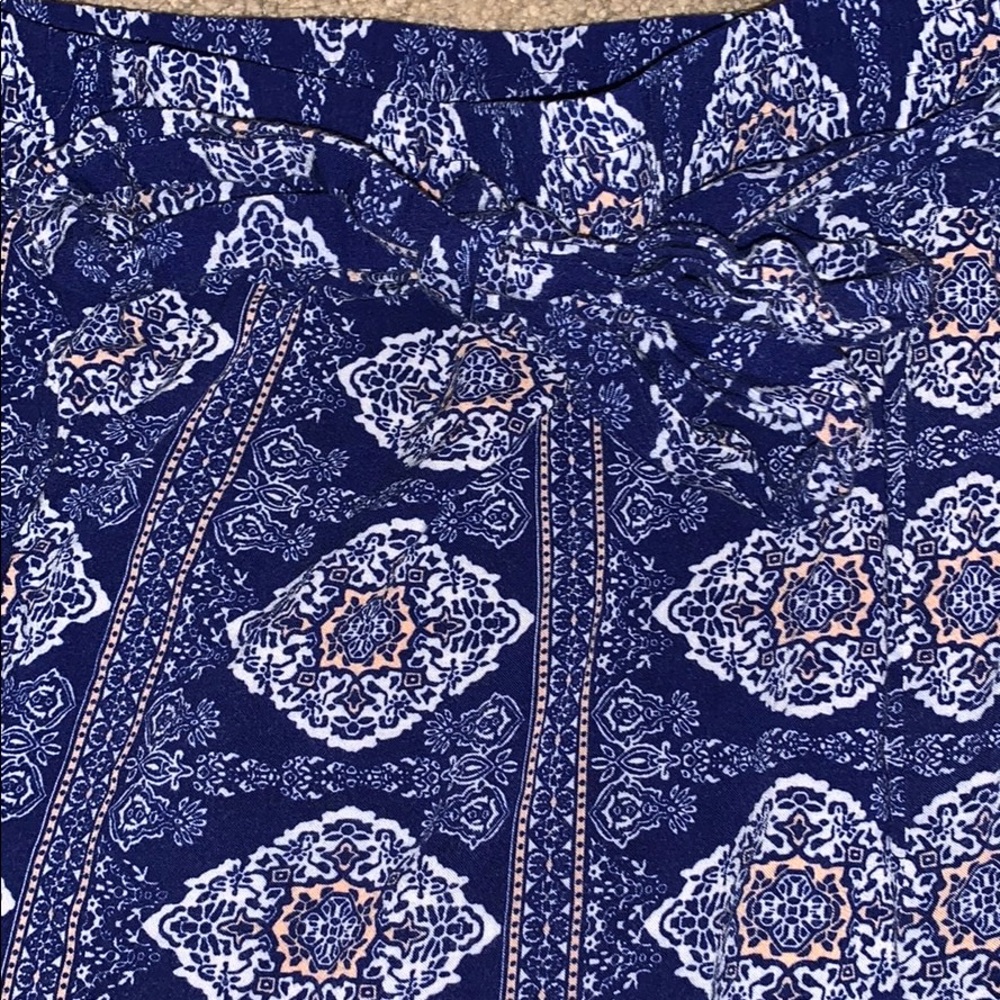 Pattern Pants - Picture 3 of 4